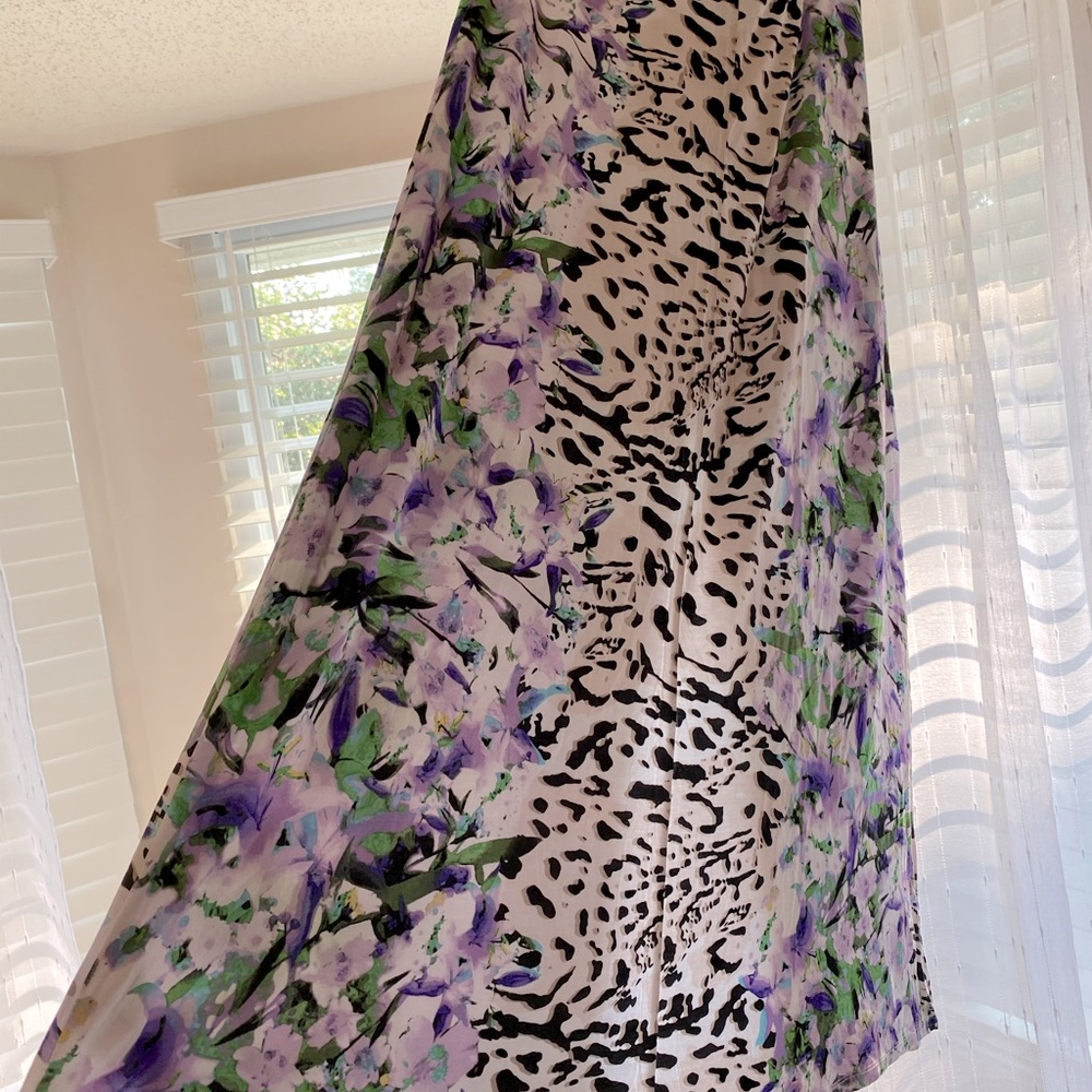 Bebe Maxi Skirt. XL Beautiful and soft. Long to the ankles. Long sexy Slit
